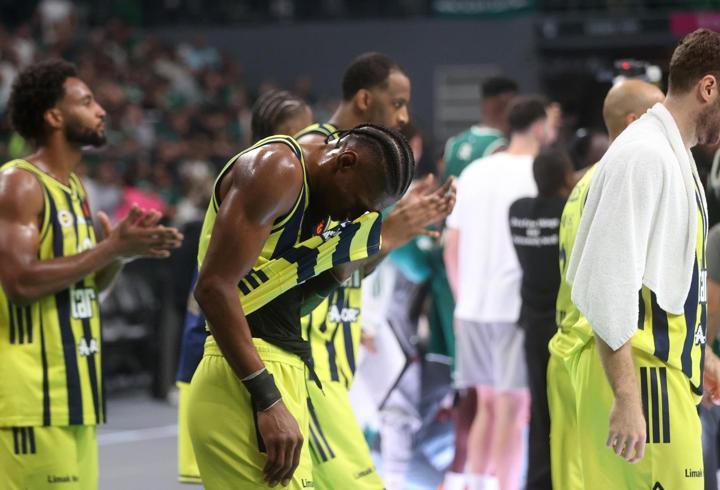 ÖZET | Fenerbahçe Tarfin, Panathinaikos deplasmanında kaybetti