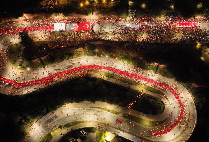 Cumhuriyet'in 103. yıl dönümü fener alayı ve konserle kutlanacak