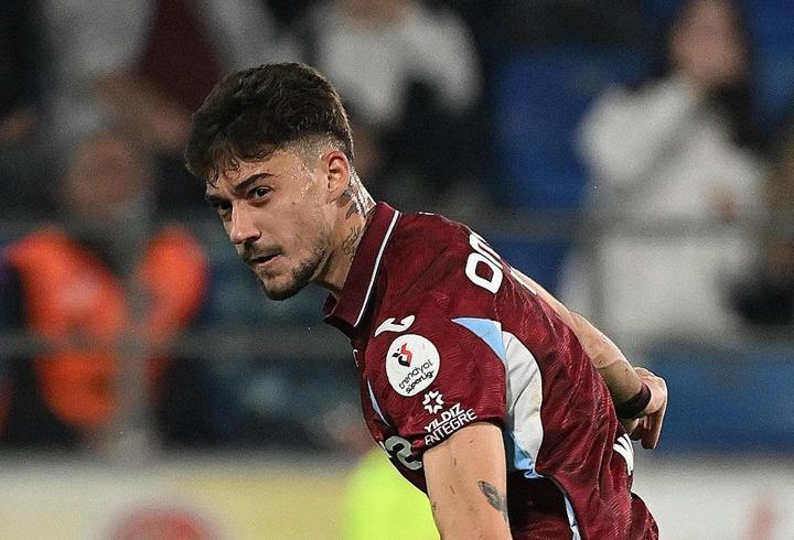 Trabzonspor'da Muçi, takım arkadaşlarını asiste boğdu