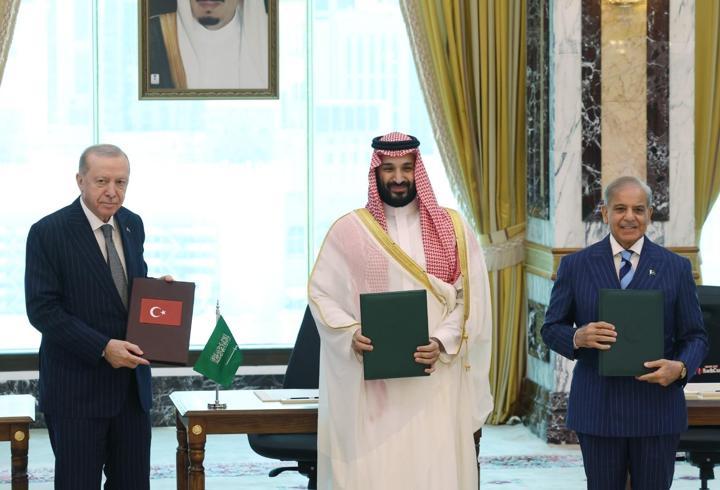 Mekke Anlaşması komisyonda kabul edildi