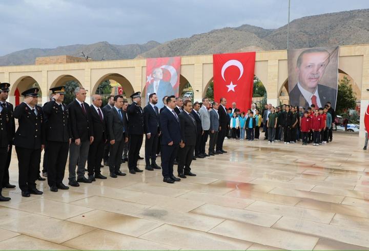 Hasankeyf'te Cumhuriyet'in 103. yıl dönümü kutlandı