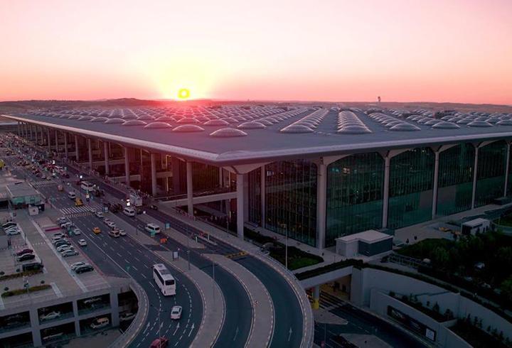 İstanbul Havalimanı 8 yılda 468 milyon 641 bin yolcuya hizmet verdi