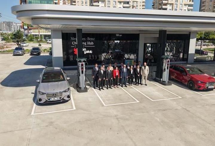Flagship konseptli yüksek hızlı şarj istasyonu hizmete girdi