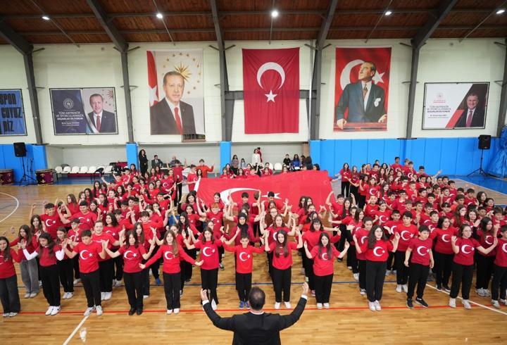 Yenişehir’de Cumhuriyet’in 103’üncü yılı coşkuyla kutlandı