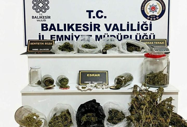 Balıkesir'de uyuşturucu operasyonu; 2 gözaltı