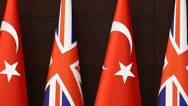Türkiye ve Birleşik Krallık'tan ortak "düzensiz göç" açıklaması