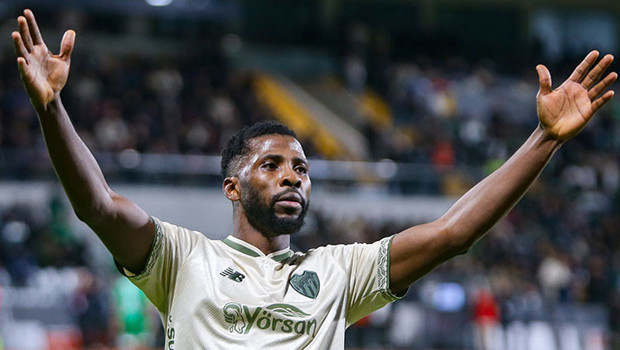 Bursaspor'da tarihi rekor: Kelechi Iheanacho Türk futbol tarihine geçti!