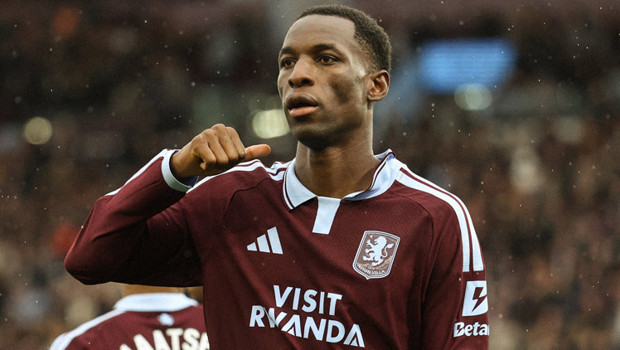 Manchester City'e yenilgiyi Aston Villa tattırdı!