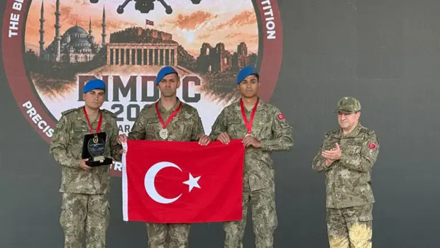 Kara Kuvvetleri'nin 'Askeri Dron Yarışması'nda Türkiye şampiyon oldu
