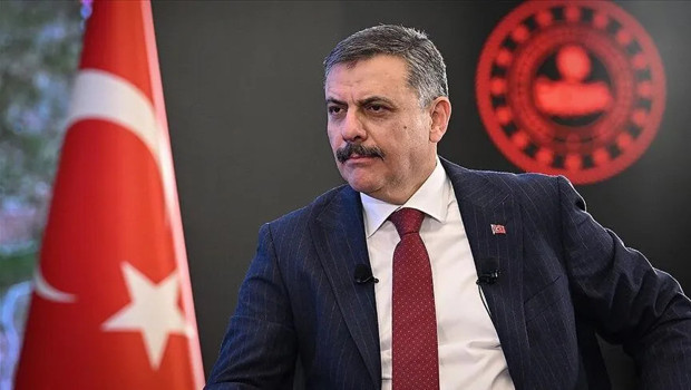 Bakan Çiftçi'den KPSS adaylarına yardımcı olan polislere teşekkür