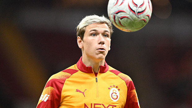 Galatasaraylı Batrakov'a milli müjde