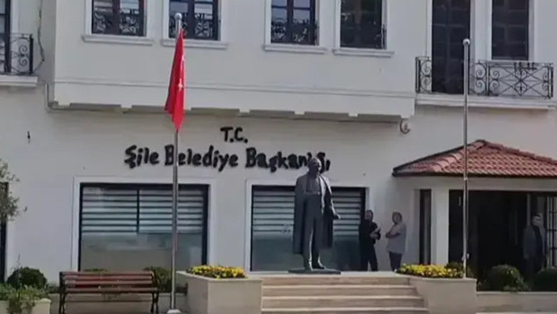 Şile Belediyesi'ne yönelik 'yolsuzluk' davasında duruşma ertelendi