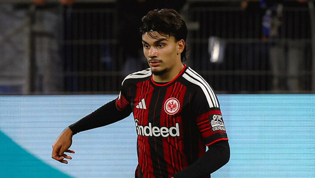 Adi Hütter'den Can Uzun sözleri: 'Yeterli değil!'