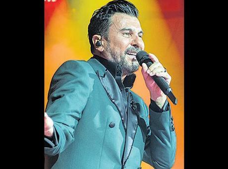 30’uncu yılının ilk konserini verdi