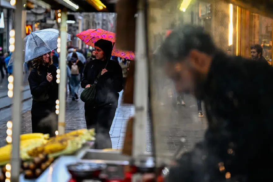 Hava bir anda değişecek. Sağanak geliyor, sıcaklık düşüyor