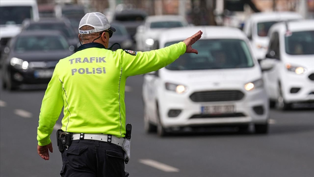 İstanbul'da bazı yollar trafiğe kapatılacak